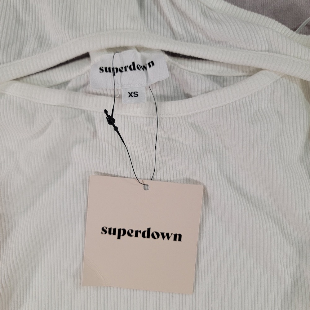Superdown Womens One Shoulder Ribbed Cutout Bodysuit White XS NWT - Picture 2 of 7